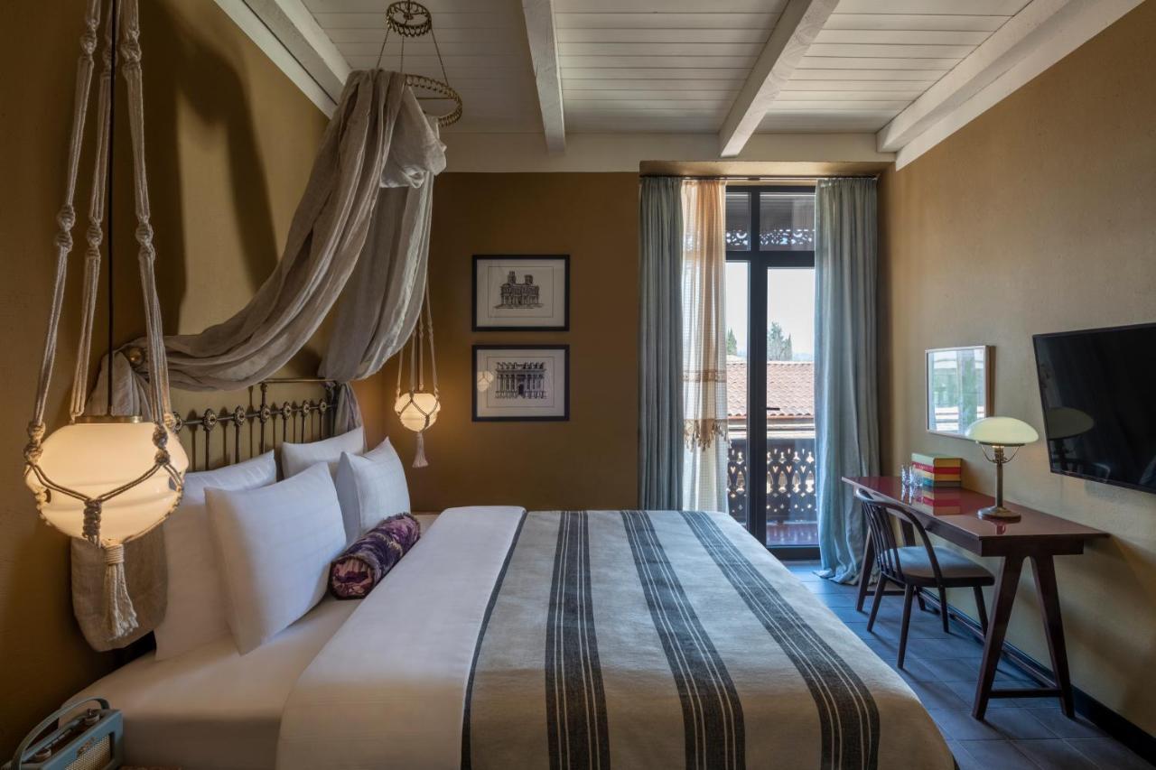 Communal Hotel Телави Экстерьер фото