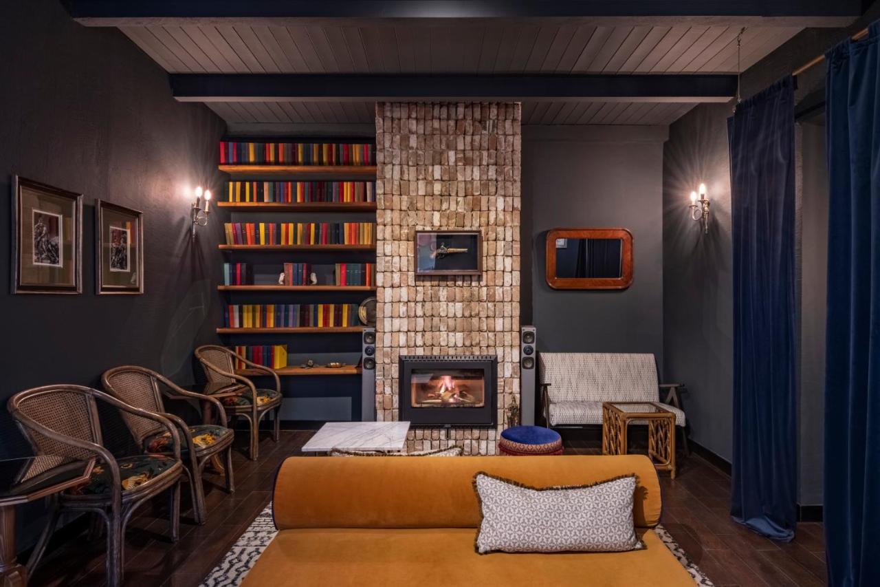 Communal Hotel Телави Экстерьер фото