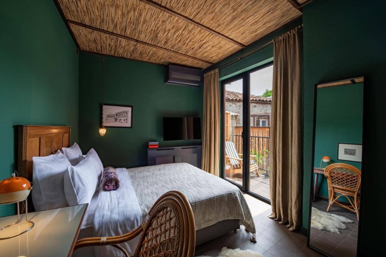 Communal Hotel Телави Экстерьер фото