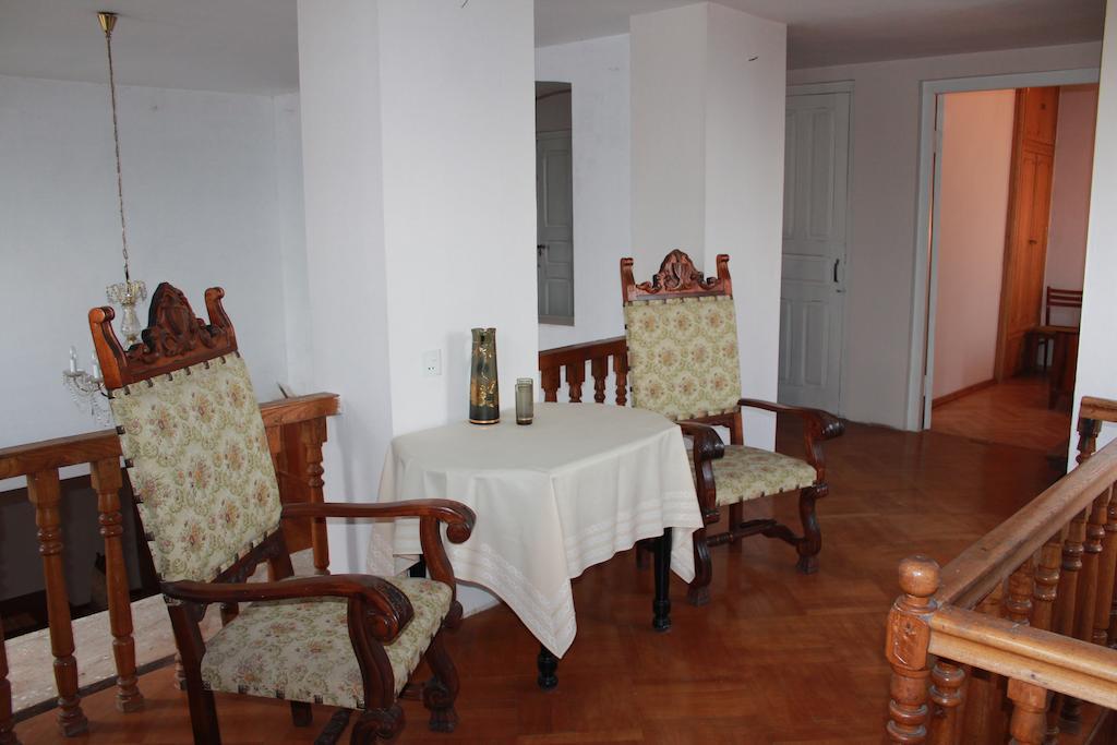Communal Hotel Телави Экстерьер фото