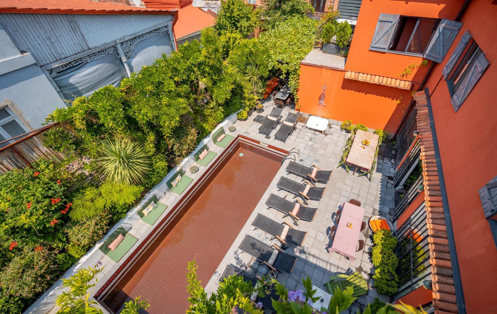 Communal Hotel Телави Экстерьер фото